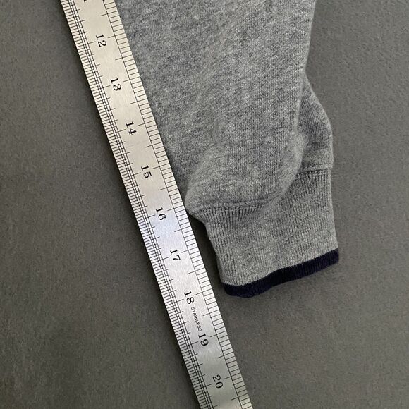 Disneyland Resort Sweatshirt Youth XL Gray Embroidered Tigger Disney Winnie Pooh - Picture 14 of 14